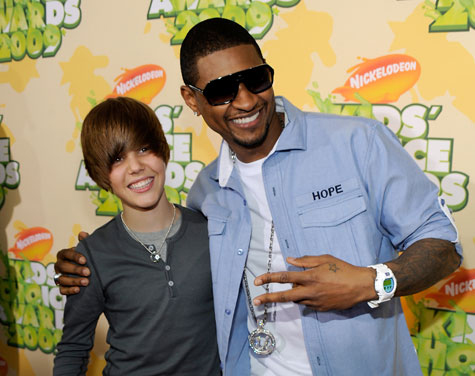 Justin Bieber - First Dance ft. Usher